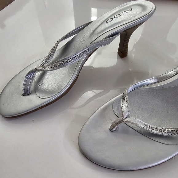 Aldo Women's Silver Heels | Used Twice | Small Heels - Picture 5 of 5